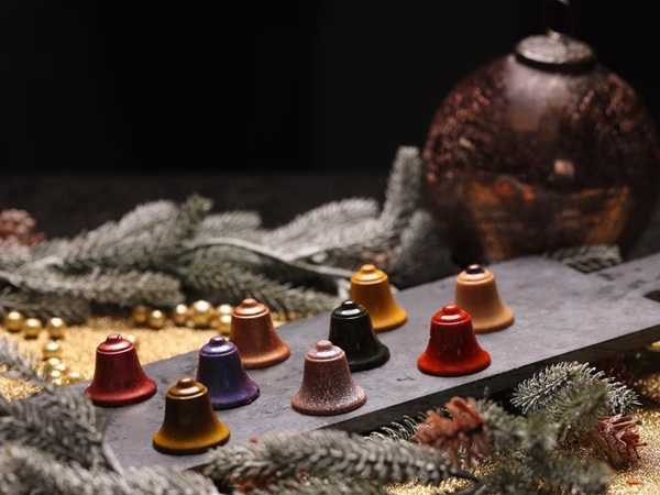 kerstklokjes in doos