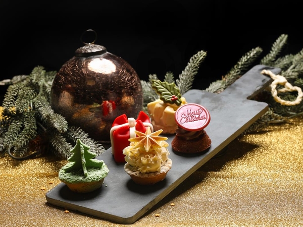 kerstminigebak per 5